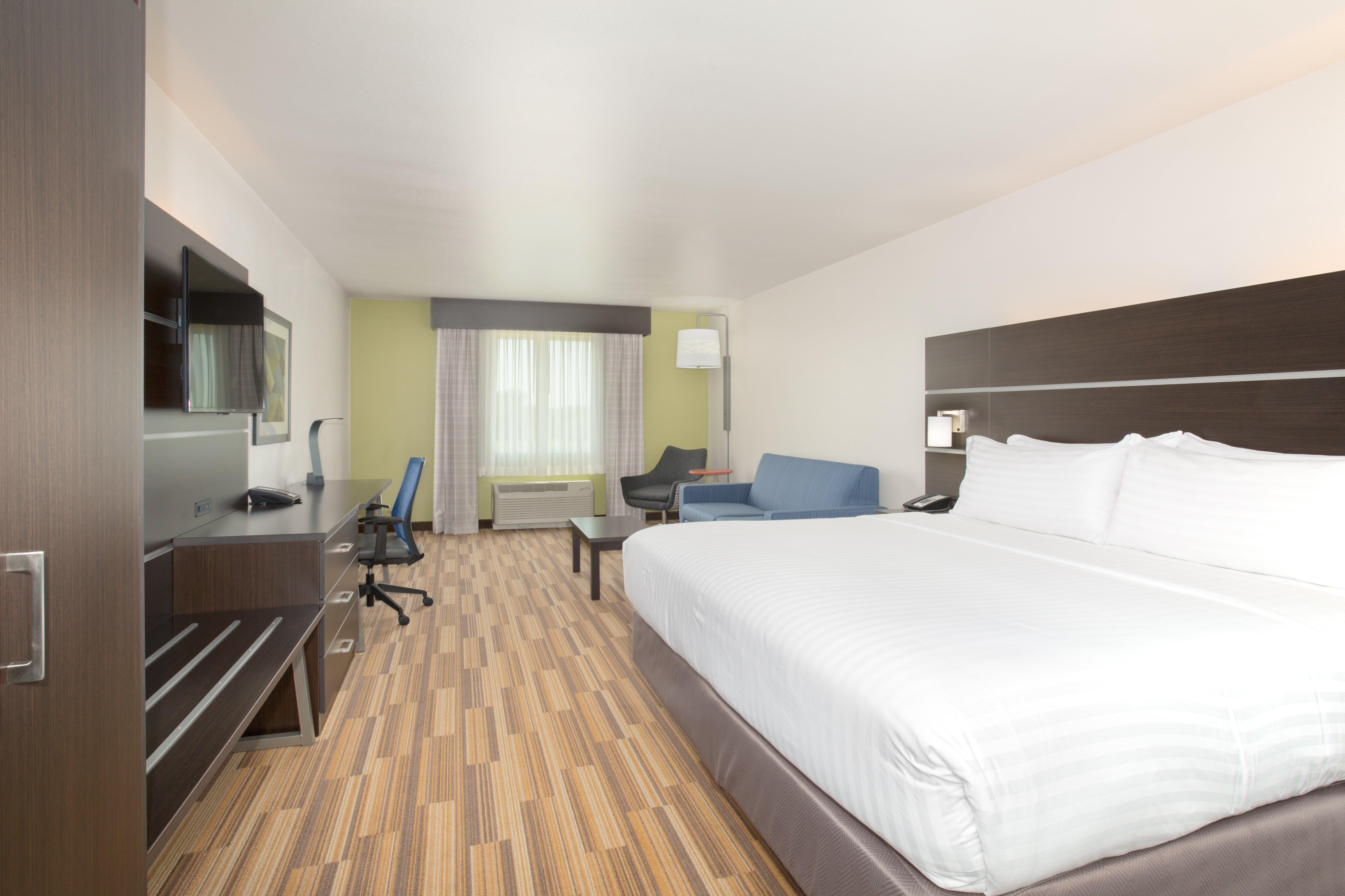 Holiday Inn Express & Suites Lincoln I - 80 By Ihg Exterior photo